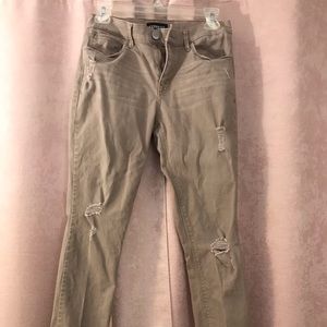 Cute distressed jeggings